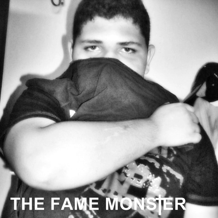 Capa The Fame Monster Cover
